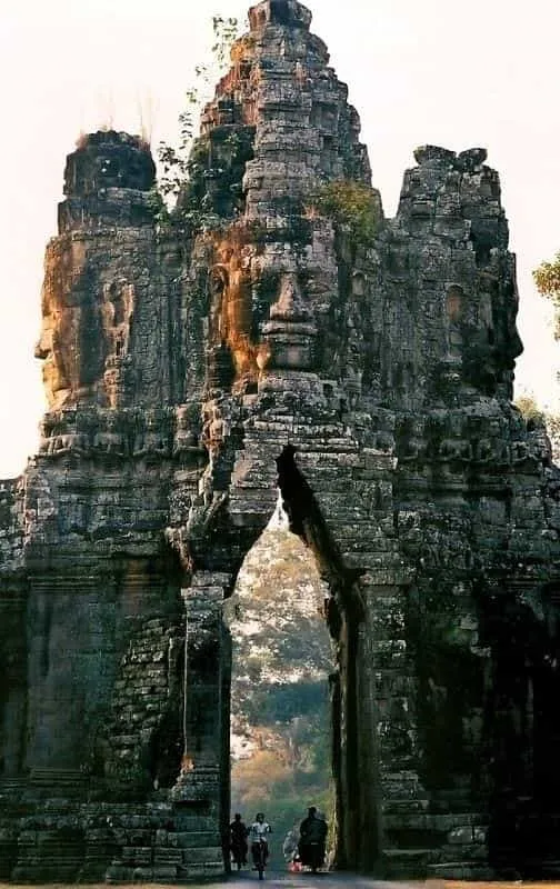 Victory Gate